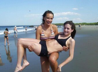 SWIMSUIT LOVELIES I