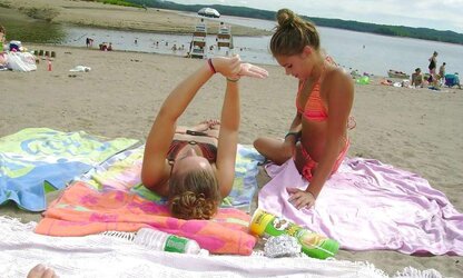 SWIMSUIT LOVELIES I