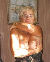 Mature Sweetie - Annick