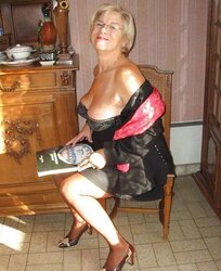 Mature Sweetie - Annick