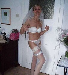 Smooch the bride