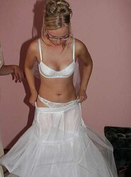 Smooch the bride