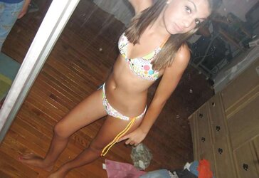 Teenager Bombshells