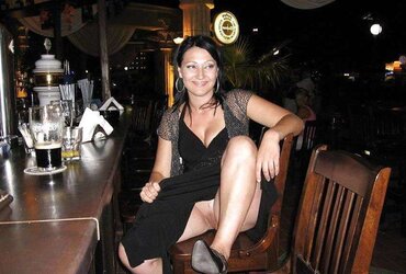 NEVER UNDIES UNDER THE MINI-SKIRT