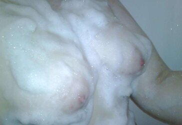 Teenager PLUMPER Handsome Kerri