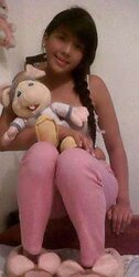 Mas de colegialas caliente posando