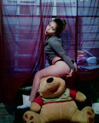 Mas de colegialas caliente posando