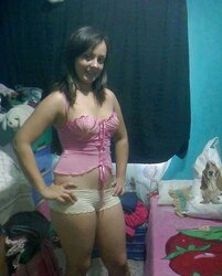 Mas de colegialas caliente posando
