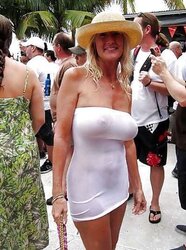 The correct way for all bi-otches to sundress