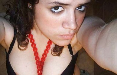 Selfshoot beurette