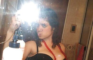 Selfshoot beurette