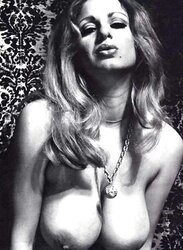 Vintage - Nika Movenka