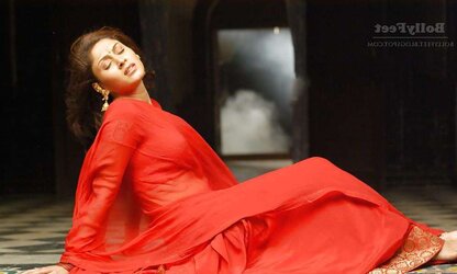 Manjari crimson steaming !