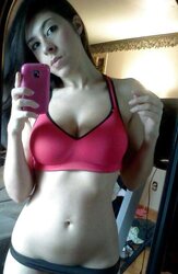 SELFSHOT - BUXOMY GAL