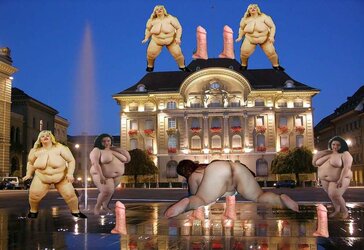 Bare BBWs outdoor (photoshopped)