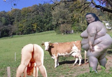 Bare BBWs outdoor (photoshopped)