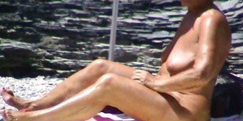 Bare beach,granny arse,suggy mounds,extraordinary super-sexy