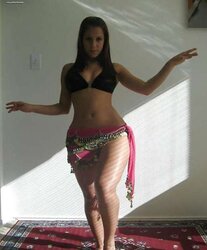 HUGE ARAB FEMMES!