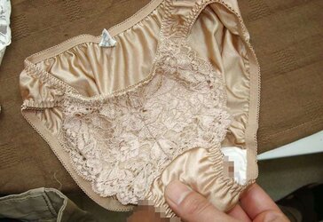 Playing with Nylon Undies