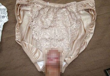Playing with Nylon Undies