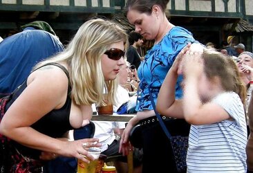 Mother of the yr WTF!! bad moms p1 (boyaka)