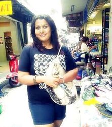 Sri Lankan Facebook chicks