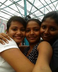 Sri Lankan Facebook chicks