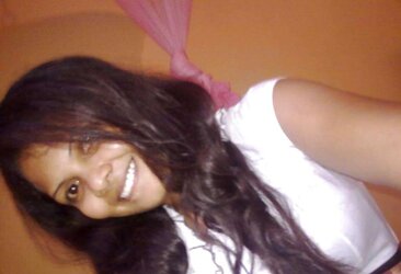 Sri Lankan Facebook chicks