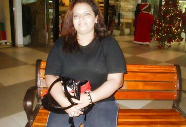 Sri Lankan Facebook chicks
