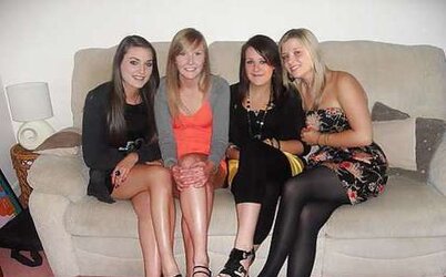Amateurs in Dark-Hued Tights II