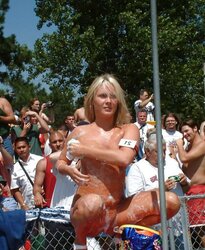 CMNF- Ms Naked-A-Poppin
