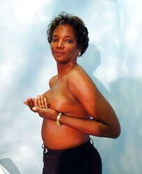 Mature black, femme mure ebony.