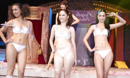 Cameltoe Bakat G-Spot Pekpek Jessie Mendiola