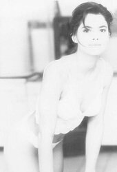 Laly meignan nue