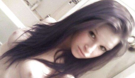 nineteen years old jaw-dropping chick