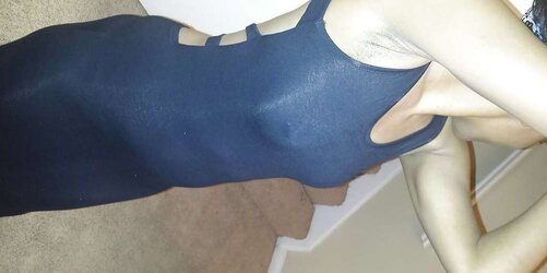 Amature Gf mini sundress upskirt no g-string uber-sexy cloths