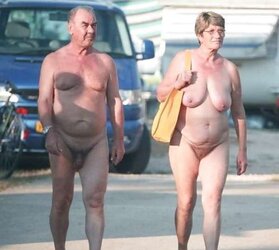 Fkk couples.