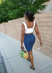 Ebony Mom - Semmie De Suora