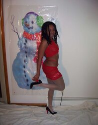 EBONY HOTTY