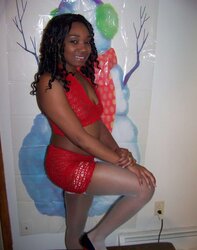 EBONY HOTTY