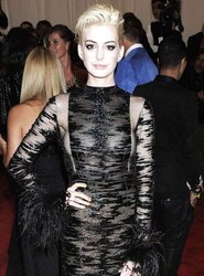 Celeb watch hrough by tutute