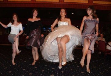Some Upskirt Muff and Upskirt No Undies pice!!!