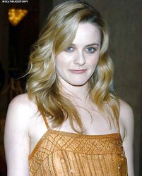 Alicia Silverstone