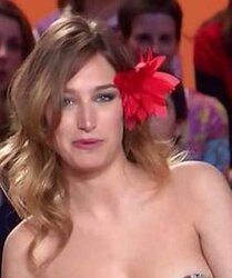 Pauline lefevre bare