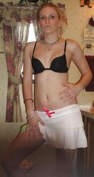 WOOLY TEENAGER SELFPICS