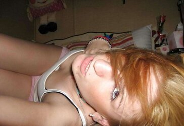 WOOLY TEENAGER SELFPICS