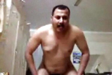 Fuckfest Lawyer Reza Ghazi Shaz from Suez