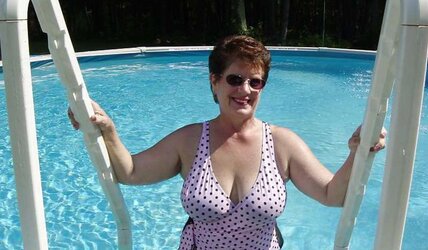 Mature Girl Diana