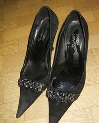 Ultra-Cute high-heeled slippers