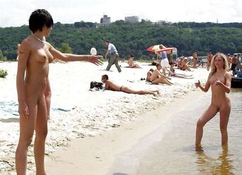 Bare Beach Gals